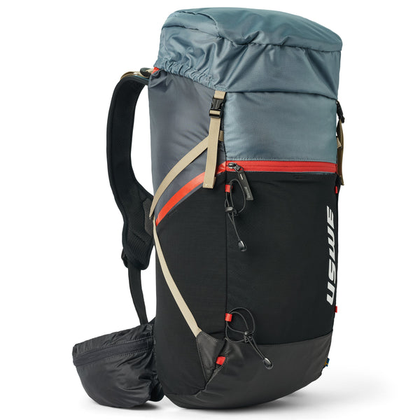 Tracker 30L Daypack